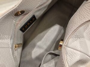 Кожаная сумка Furla