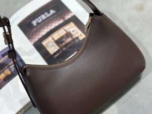 Сумка Furla Febe S — фото 1 Сумка Furla Febe S