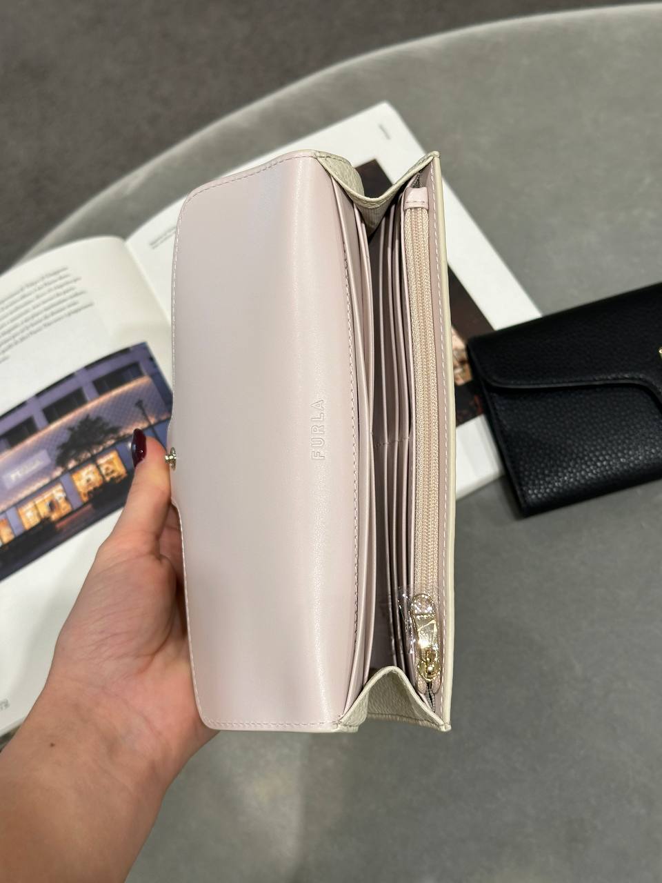 Кошелек Furla Giselle Continental