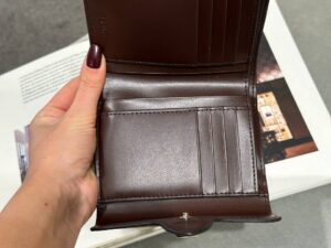 Кошелек Furla из кожи — фото 1 Кошелек Furla из кожи