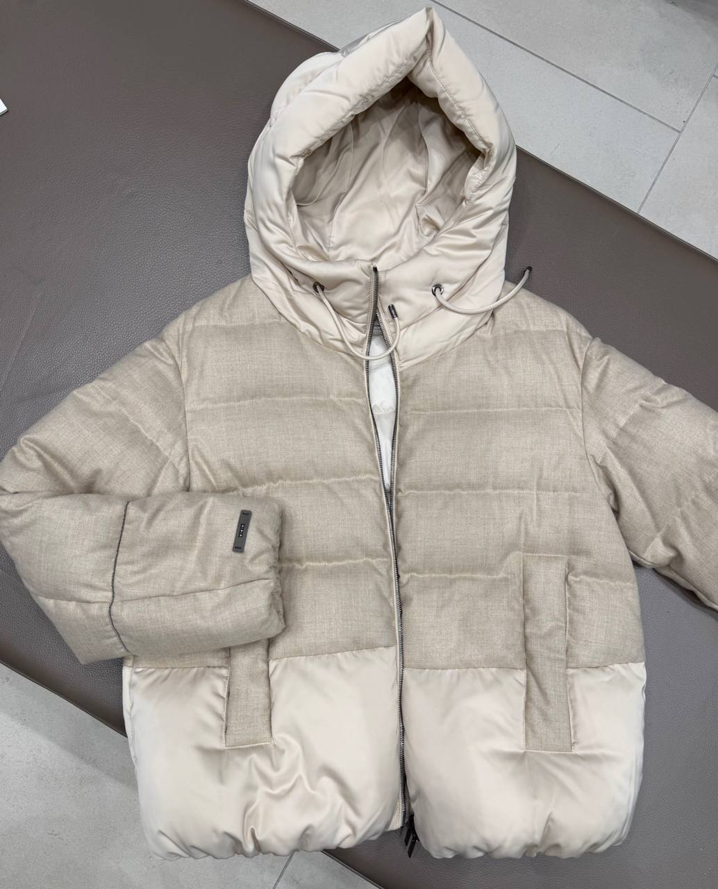 Пуховик женский Peserico PESERICO OUTLET