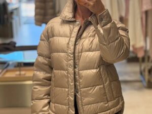 Куртка-пуховик стеганая бежевая PESERICO OUTLET