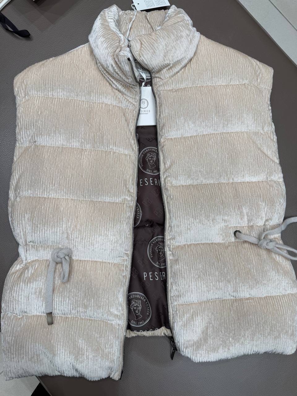 Жилет пуховый Peserico PESERICO OUTLET