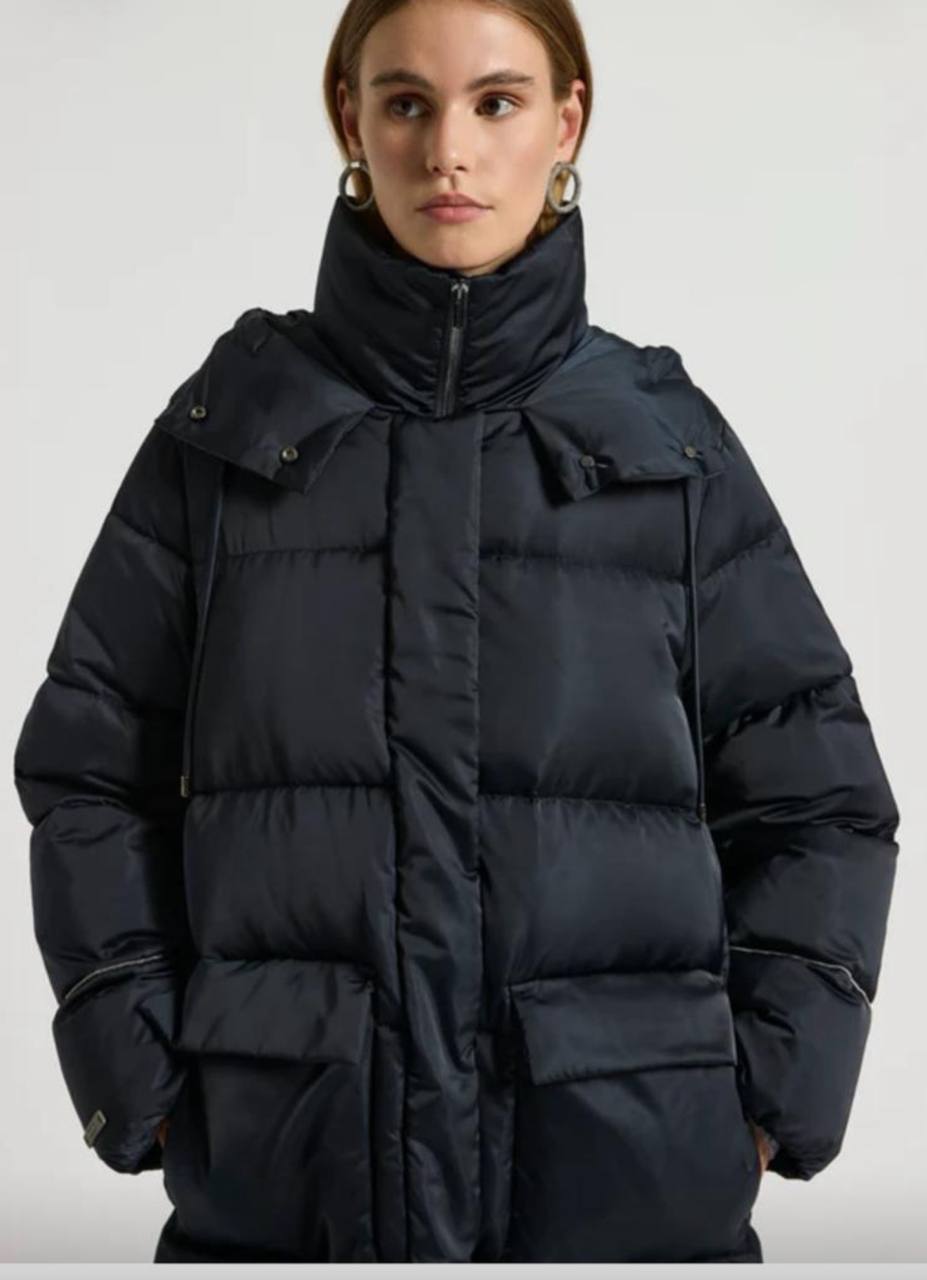Пуховик женский стеганый PESERICO OUTLET