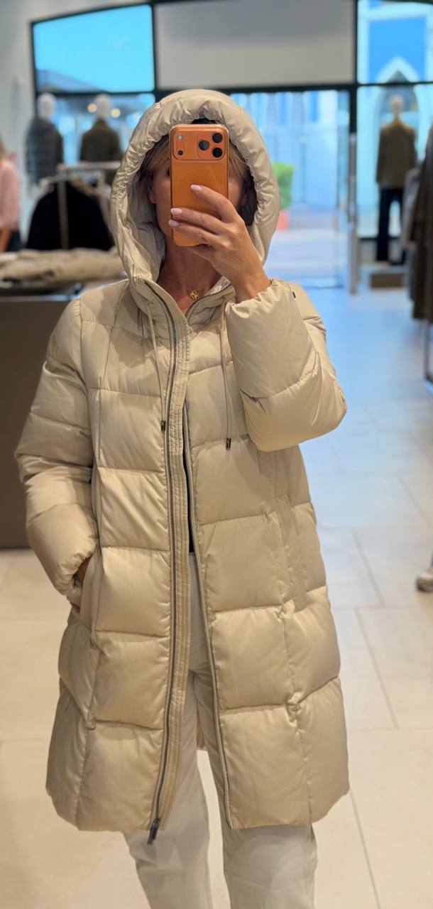 Пуховик женский Peserico PESERICO OUTLET