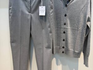 Классические брюки Peserico PESERICO OUTLET