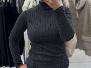 Водолазка женская в рубчик PESERICO