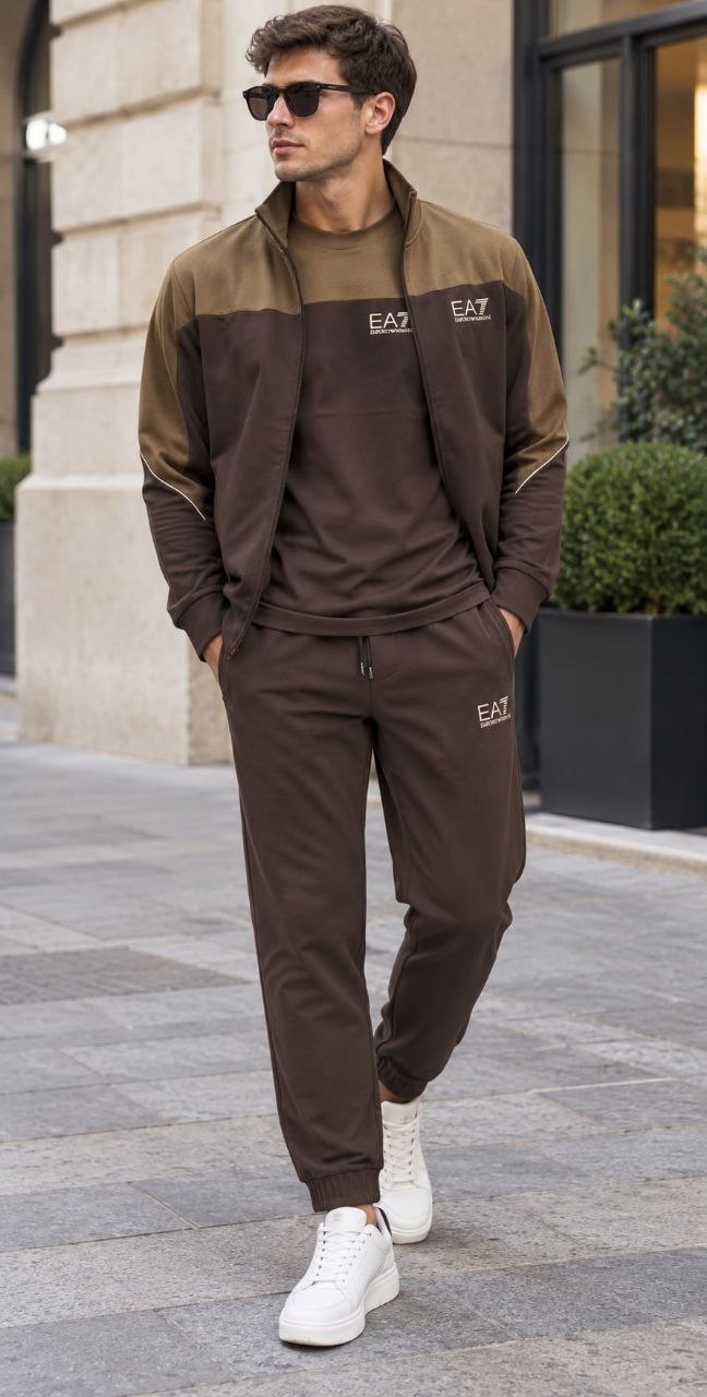 Спортивный костюм EA7 Emporio Armani