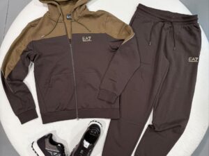 Спортивный костюм EA7 Emporio Armani 2 3