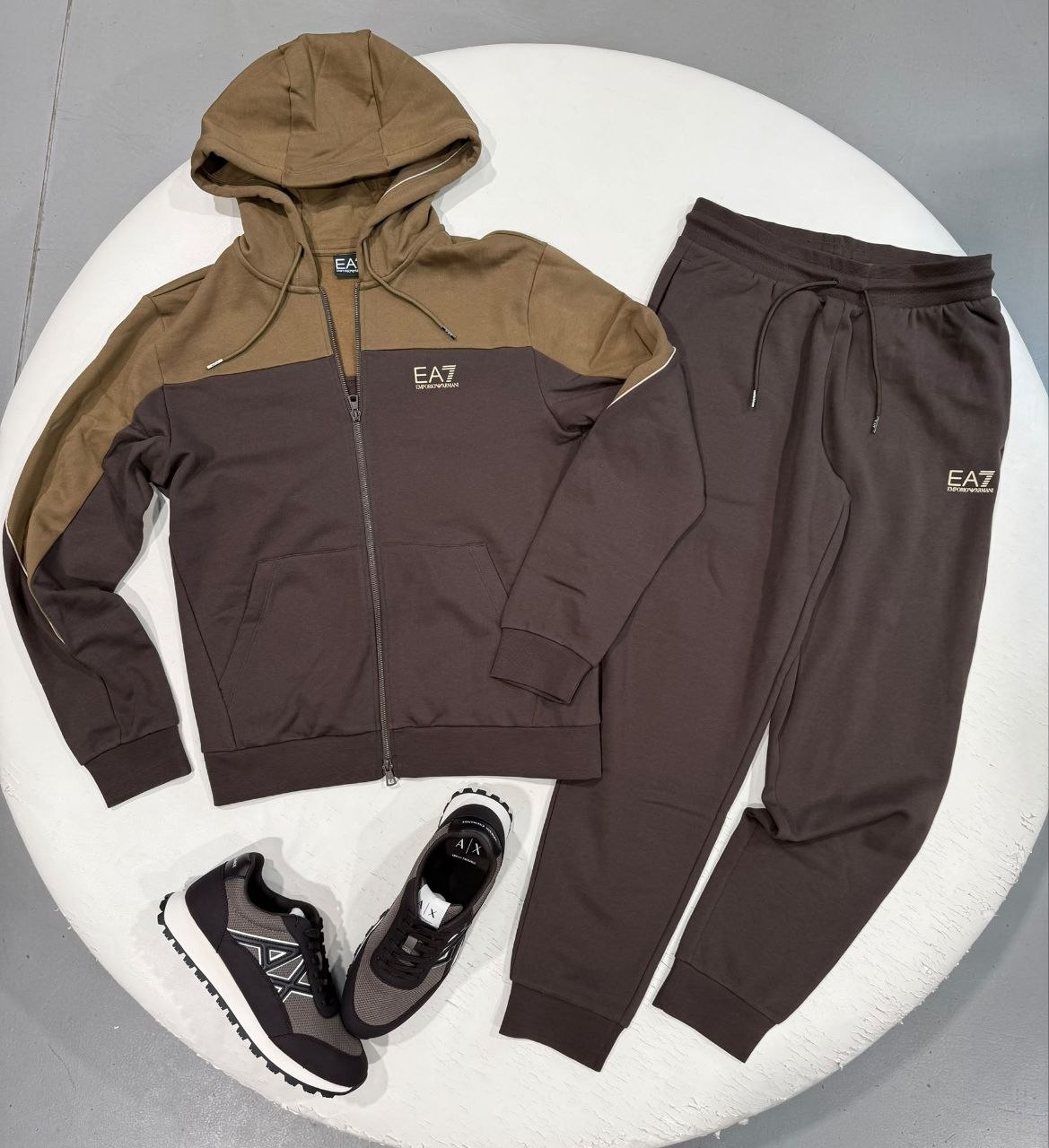 Спортивный костюм EA7 Emporio Armani 2 3