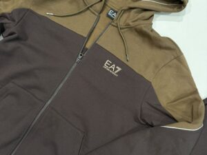 Спортивный костюм EA7 Emporio Armani 2 3
