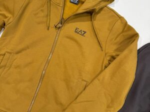 Толстовка мужская EA7 Emporio Armani — фото 1 Толстовка мужская EA7 Emporio Armani