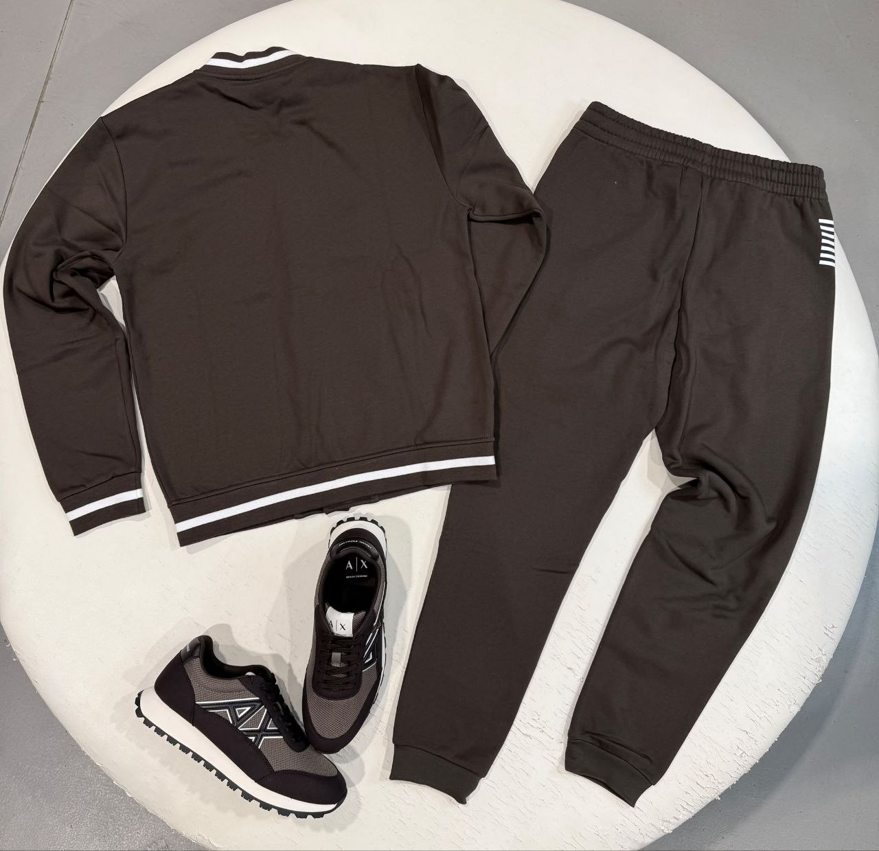Спортивный костюм EA7 Emporio Armani