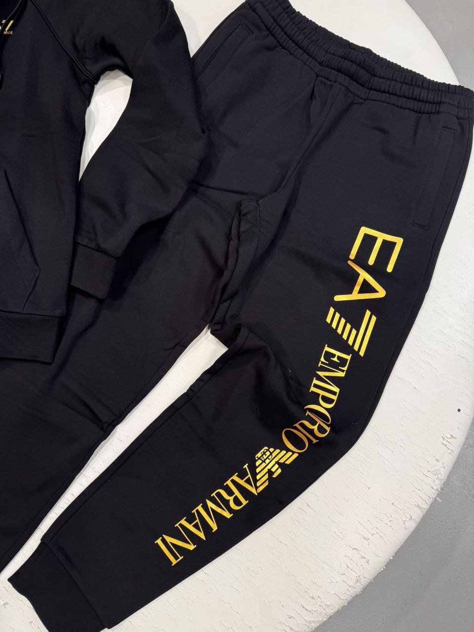 Спортивный костюм EA7 Emporio Armani 2 3
