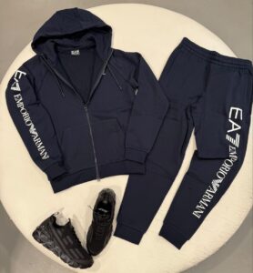 Спортивный костюм EA7 Emporio Armani 2