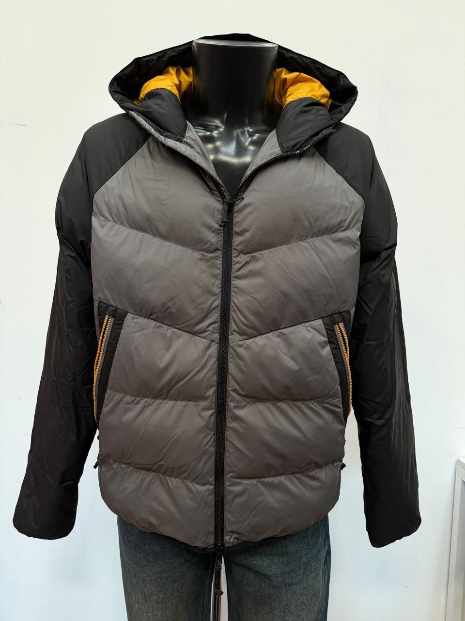 Куртка мужская EA7 Emporio Armani 2