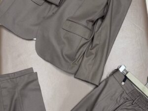 Костюм классический мужской PESERICO OUTLET