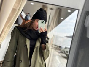 Укороченный женский тренч хаки LEATHER — фото 1 Укороченный женский тренч хаки LEATHER