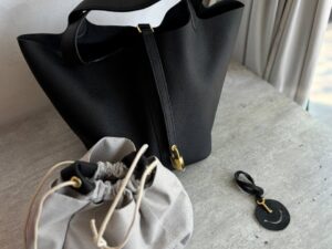 Сумка женская из кожи LEATHER
