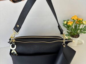 Кожаная сумка через плечо LEATHER