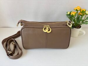 Кожаная сумка через плечо LEATHER