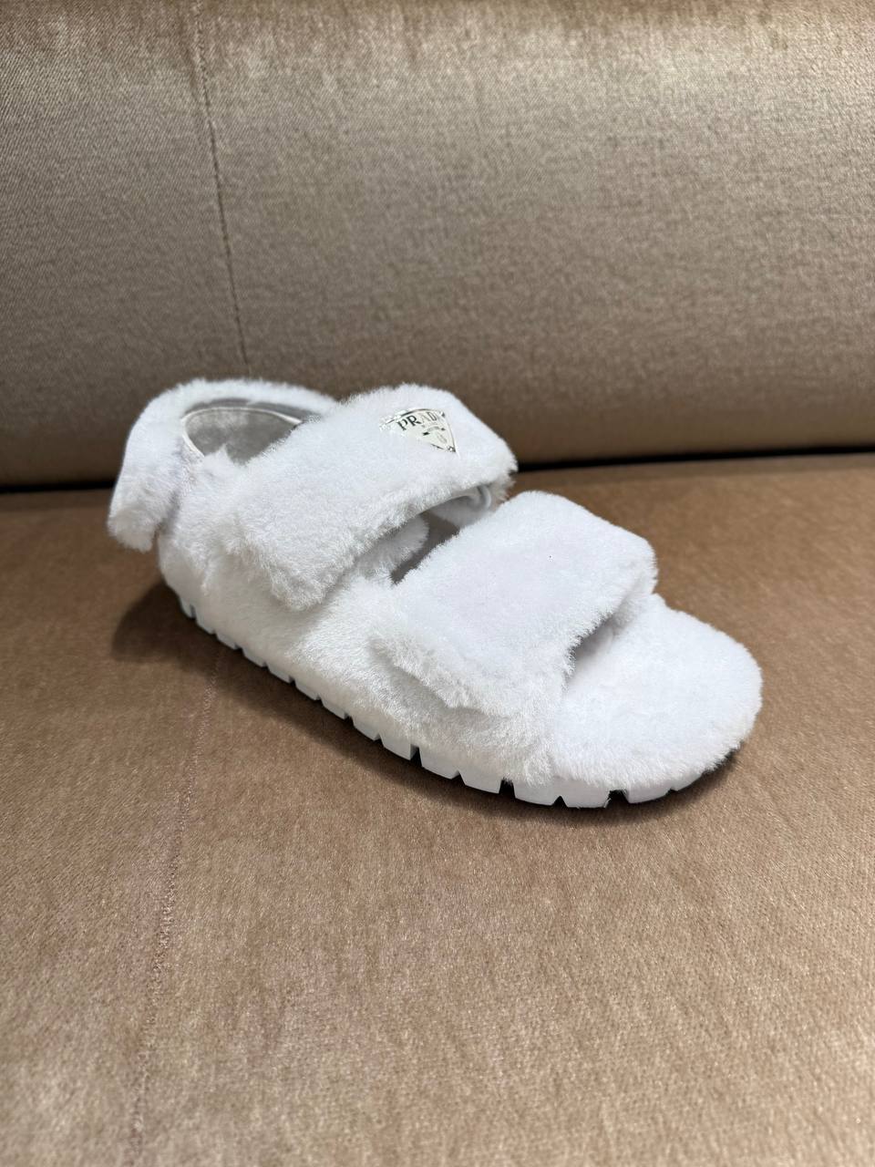 Сандалии из овчины Prada Prada