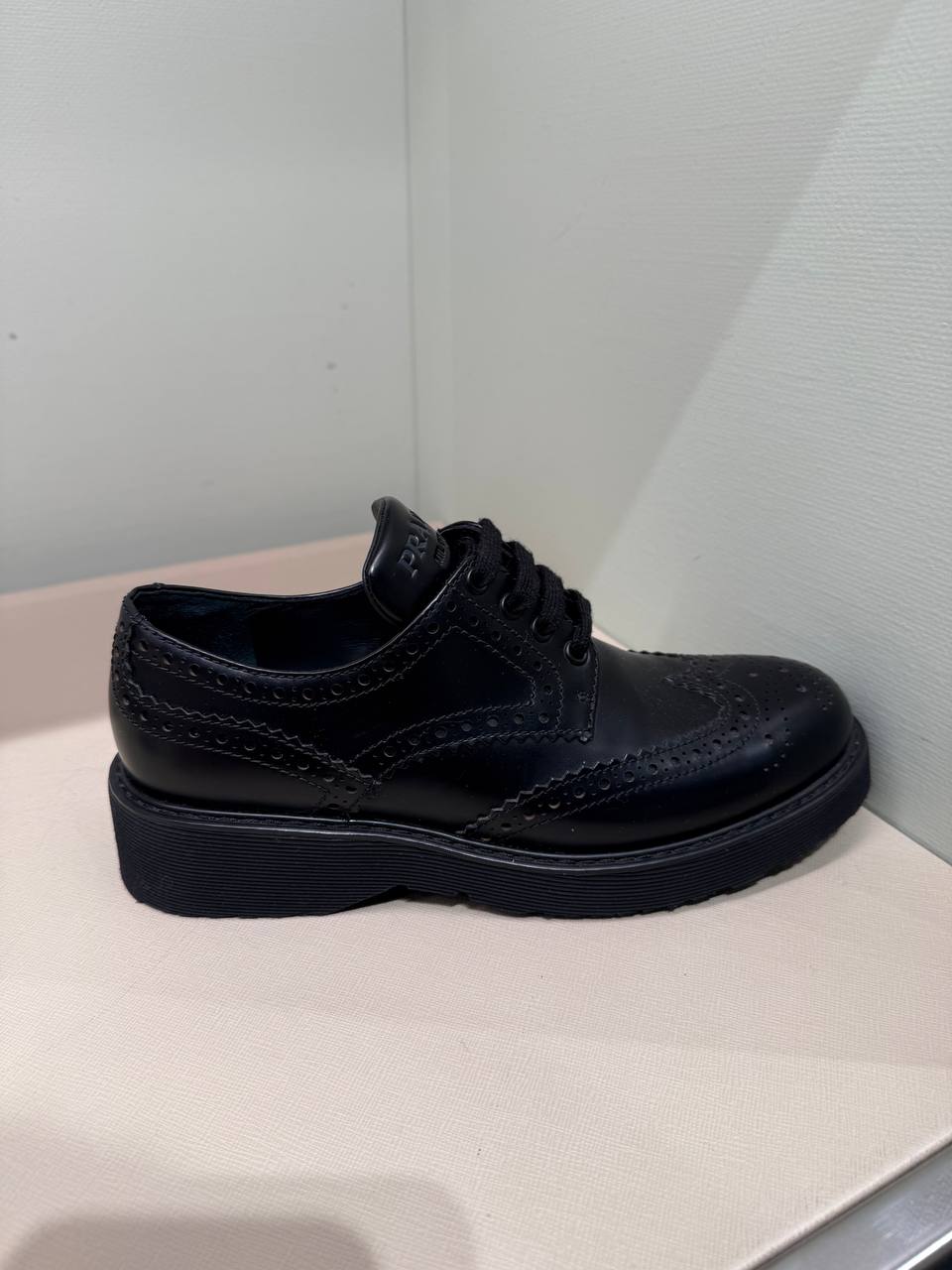 Туфли-броги Prada мужские Prada Outlet