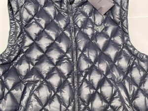 Стеганый жилет Prada Prada Outlet