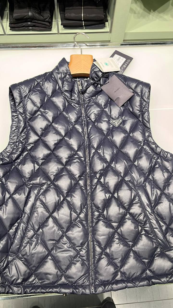 Стеганый жилет Prada Prada Outlet