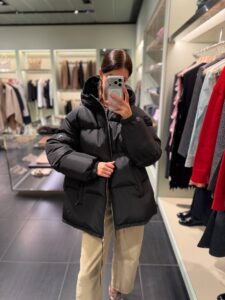 Пуховик женский Prada Prada Outlet