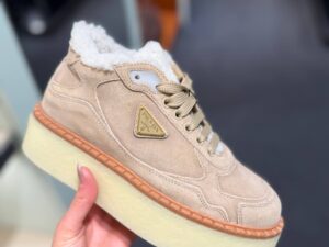 Кроссовки замшевые Prada Prada Outlet