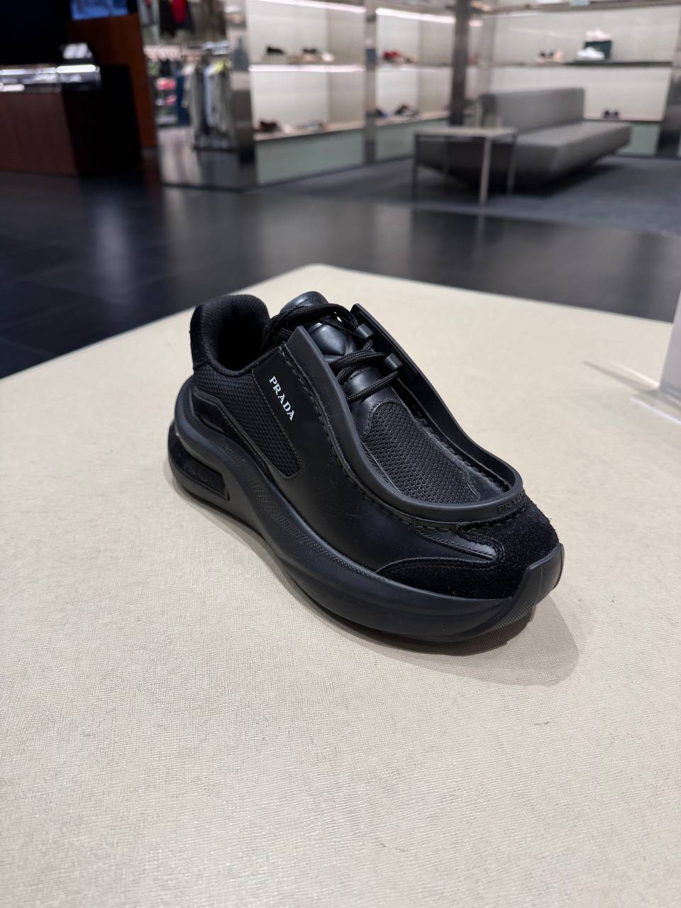 Кроссовки мужские Prada Prada Outlet