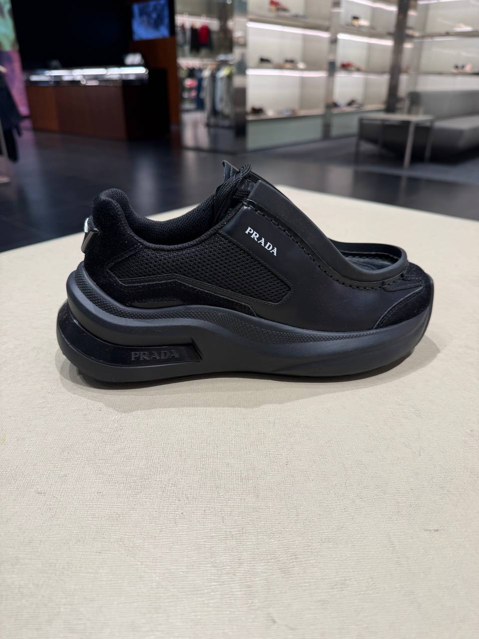 Кроссовки мужские Prada Prada Outlet