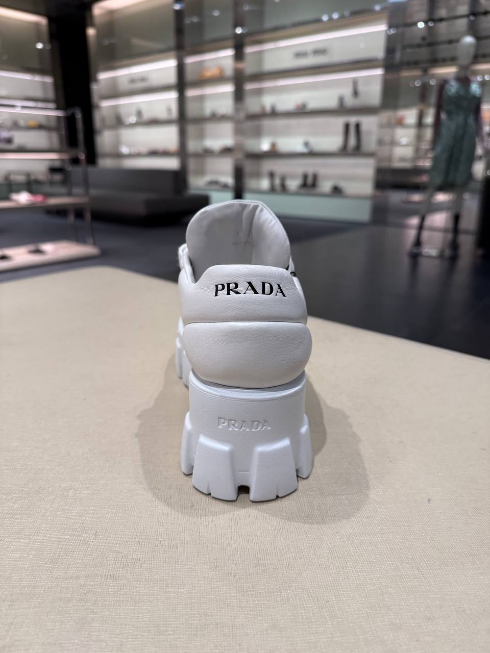 Кроссовки женские Prada Monolith Prada