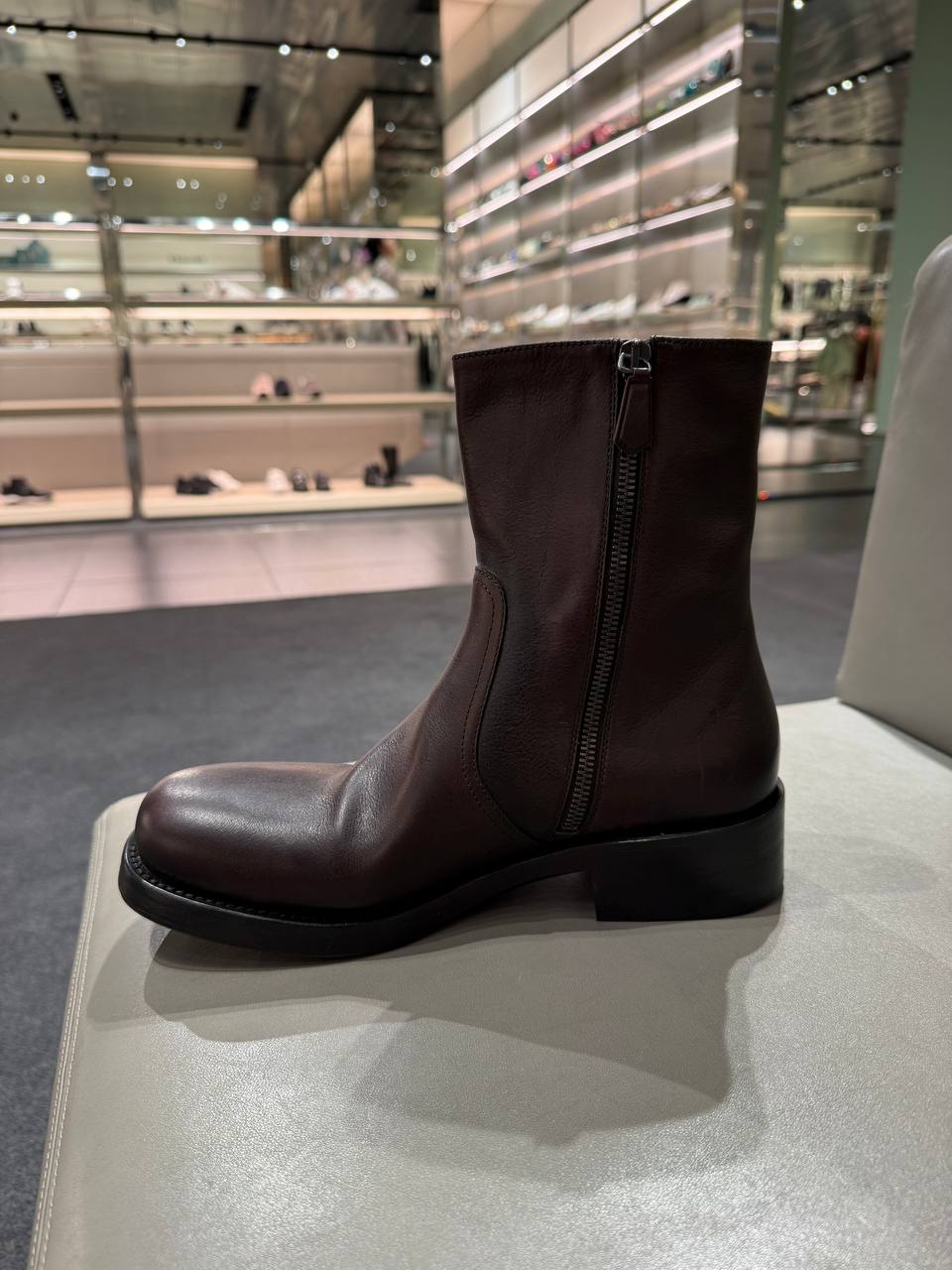 Ботинки кожаные Prada Prada Outlet