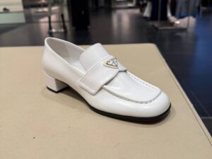 Лоферы женские Prada Prada Outlet