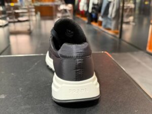 Кроссовки мужские Prada Prada Outlet — фото 1 Кроссовки мужские Prada Prada Outlet