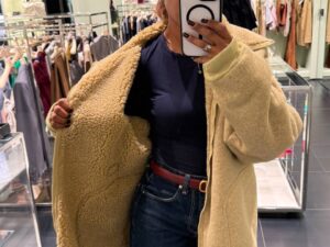 Куртка женская Miu Miu Prada — фото 1 Куртка женская Miu Miu Prada