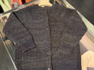 Вязаный кардиган на пуговицах Prada