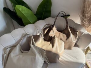 LEATHER COUNTRY 137450