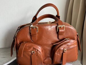 LEATHER COUNTRY 137699