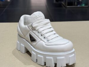 Кроссовки женские Prada Monolith PRADA
