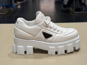 Кроссовки женские Prada Monolith PRADA