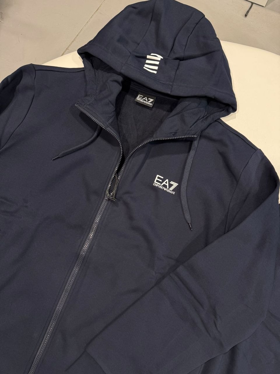 Спортивный костюм EA7 Emporio Armani