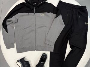 Спортивный костюм EA7 Emporio Armani