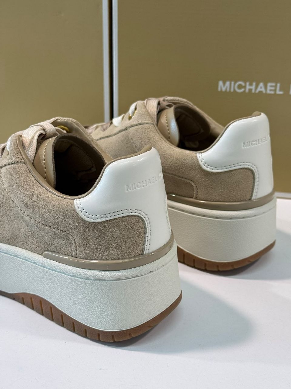 Кроссовки замшевые Michael Kors Mix
