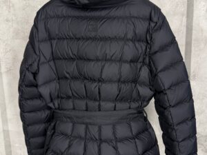 Пуховик стеганый с поясом MaxMara