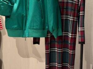 Бомбер женский N21 MaxMara
