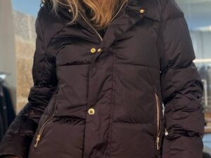 Пуховик женский стеганый MaxMara