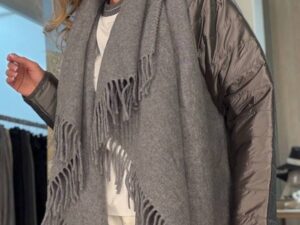 Пальто-накидка комбинированное женское MaxMara